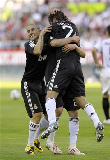 戴格诺特：第三节没有打出最佳状态，收官阶段我们执行很出色