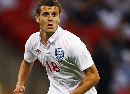 美记：艾顿因病缺席湖人今天训练，但他将随队前往犹他州